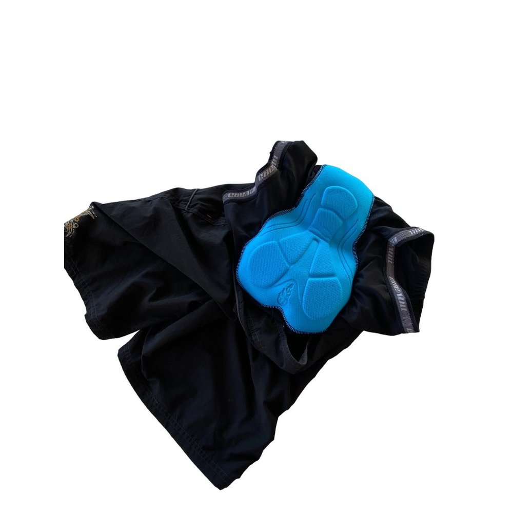 Novara Cycling Shorts w/ Full Seat Inner Padded Liner Embroidered M Black - Picture 11 of 12